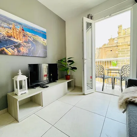 2br Comfort By Holi Apartment