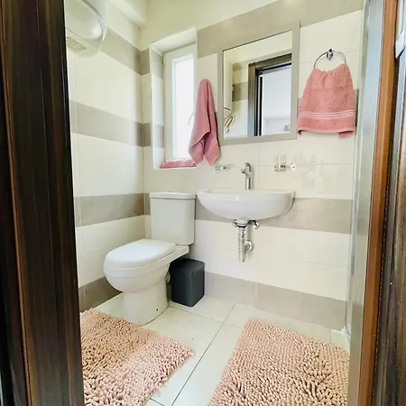 2br Comfort By Holi *