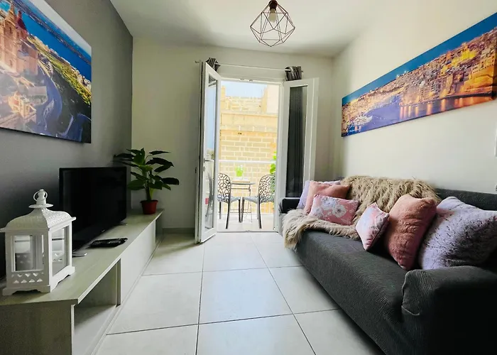 Διαμέρισμα 2br Comfort By Holi